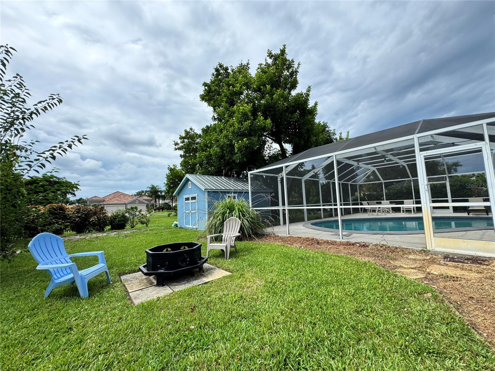 VILLAGE GREEN OF BRADENTON UN B - Residential Lease