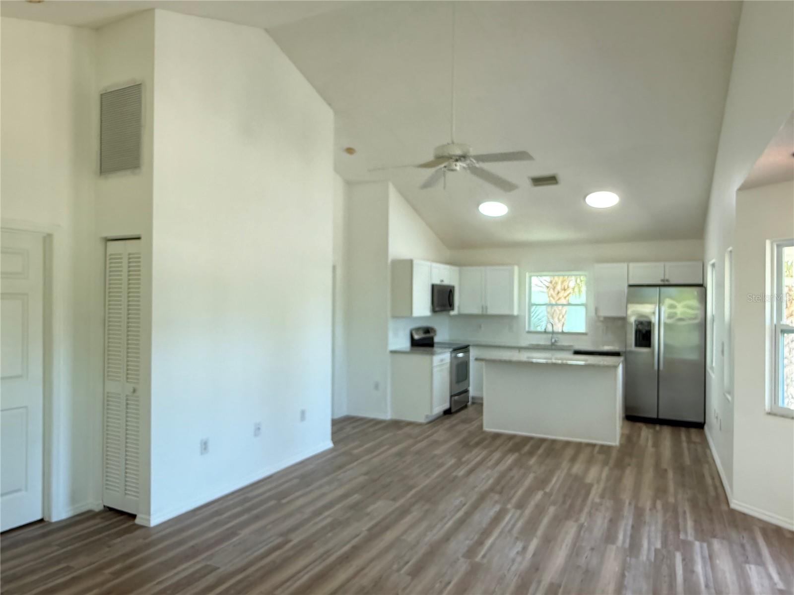 BAY POINT CORR OF - Residential