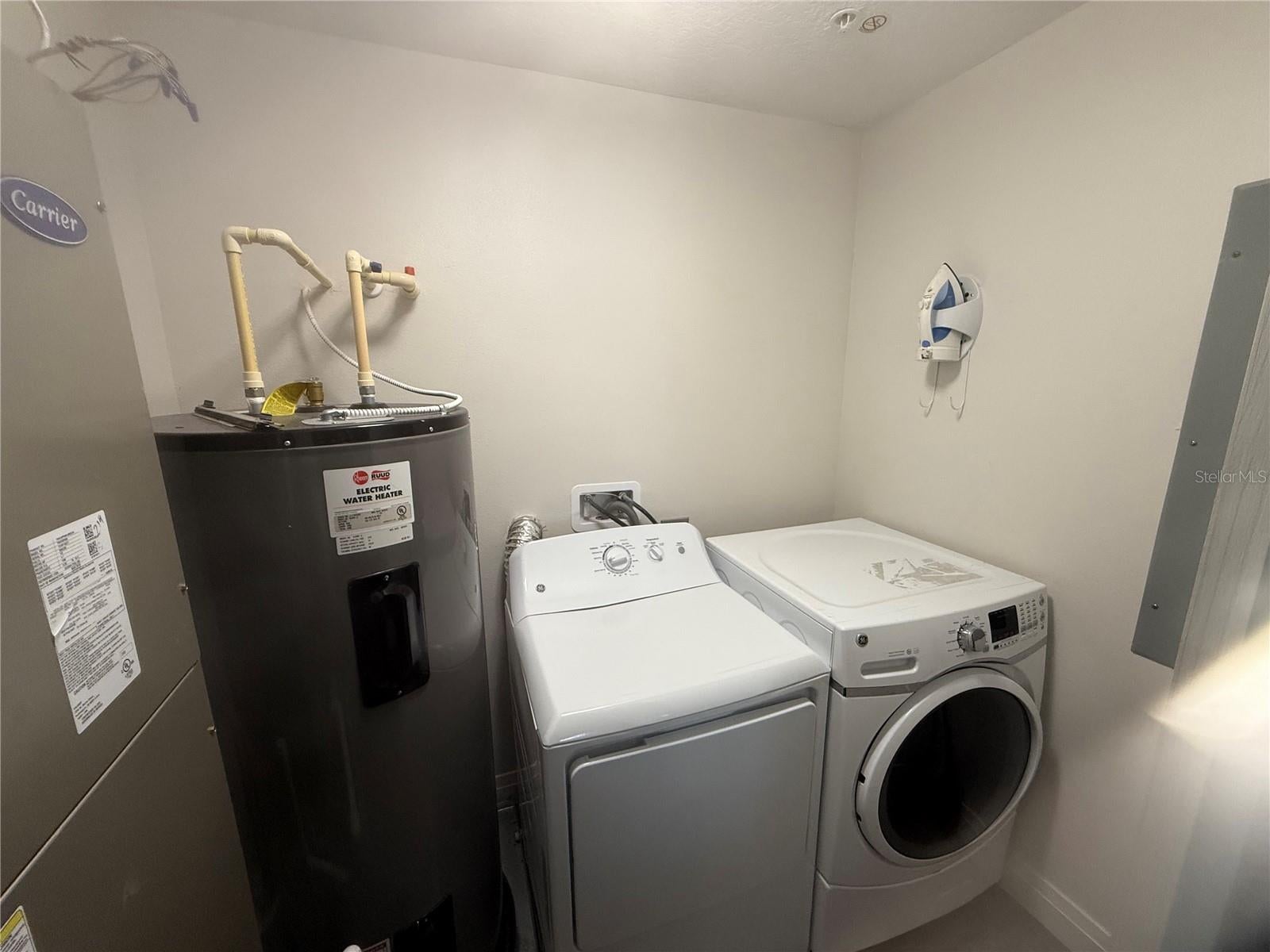 14501 GROVE RESORT AVENUE 2219