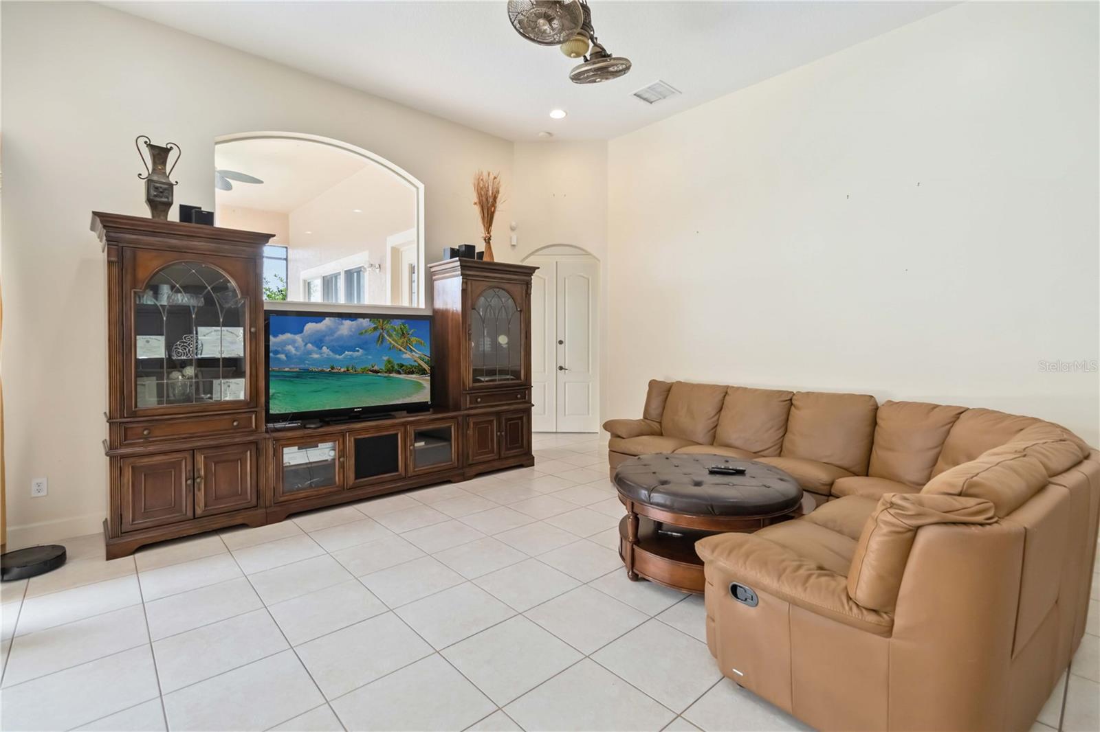 LIVE OAK RESERVE UNIT FOUR - Residential