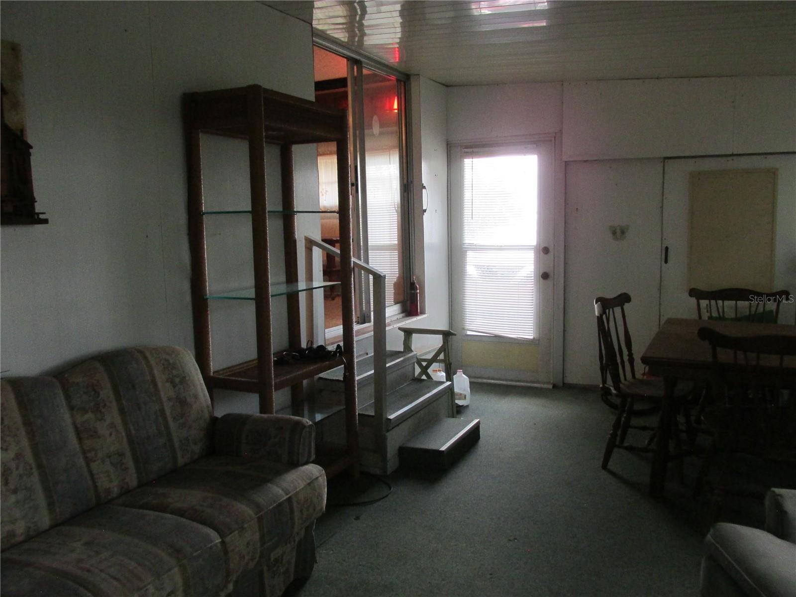 SADDLEBAG LAKE - Residential