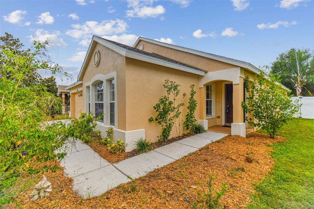 Photo of 19406 Sunset Bay Drive, Land O Lakes, FL 34638 (MLS # T3473957)
