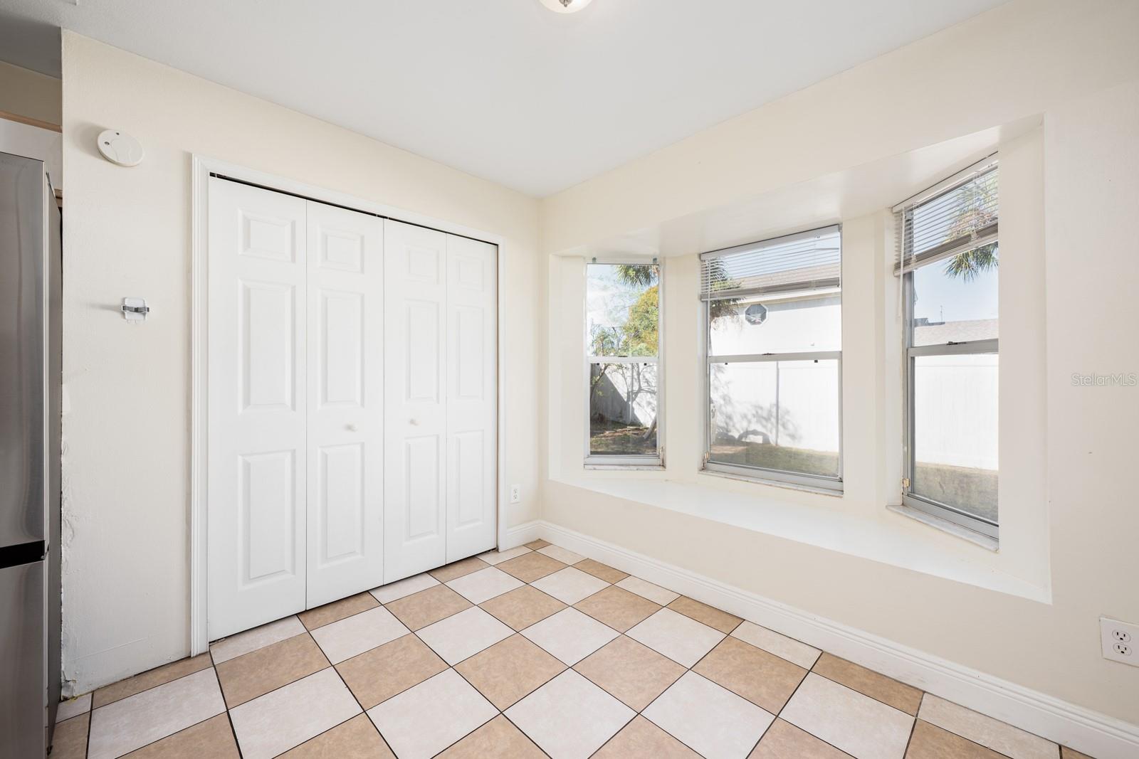 SUTTON RIDGE PH 01 - Residential