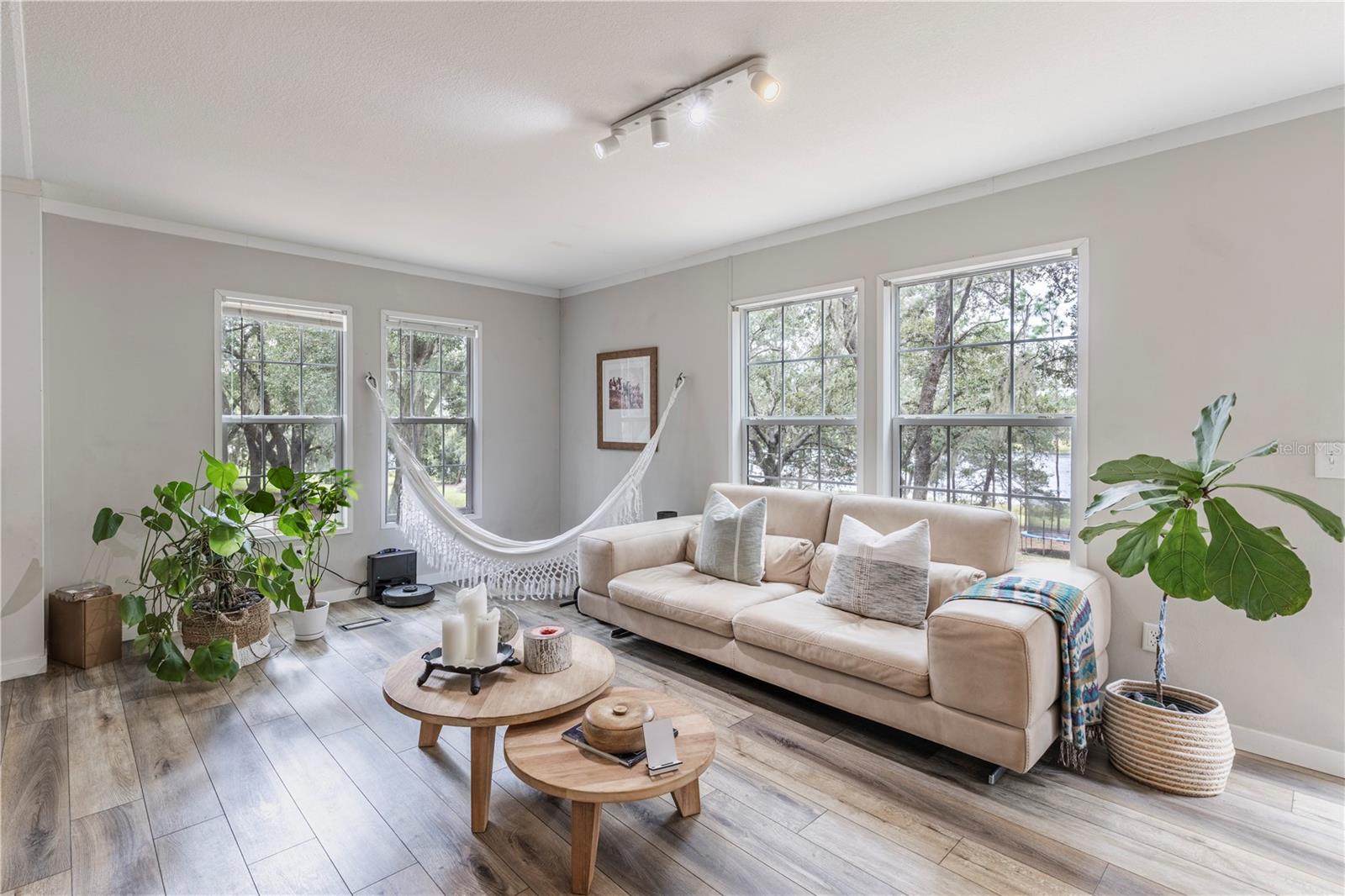 HIGLEY - Residential