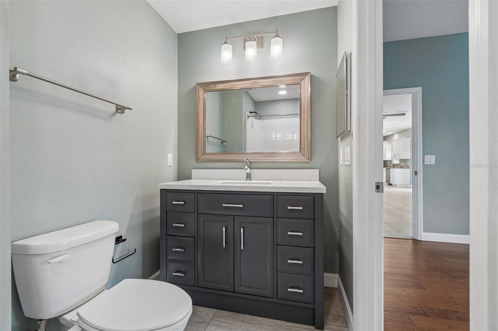 ROYAL HIGHLANDS - Residential