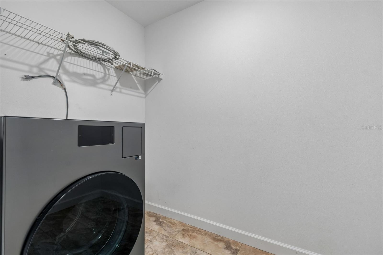 ROYAL HIGHLANDS - Residential