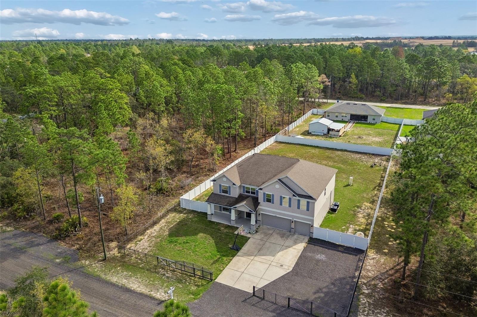 ROYAL HIGHLANDS - Residential