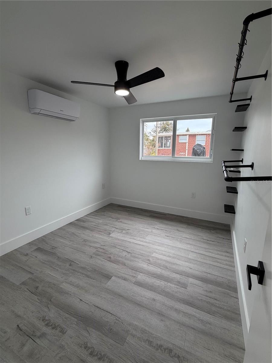 SCHULTE PARK - Residential