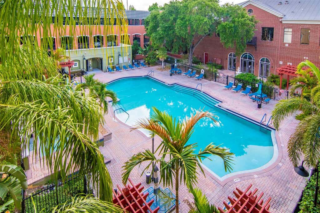 Photo of 2010 E Palm Avenue #15310, Tampa, FL 33605 (MLS # TB8507608)