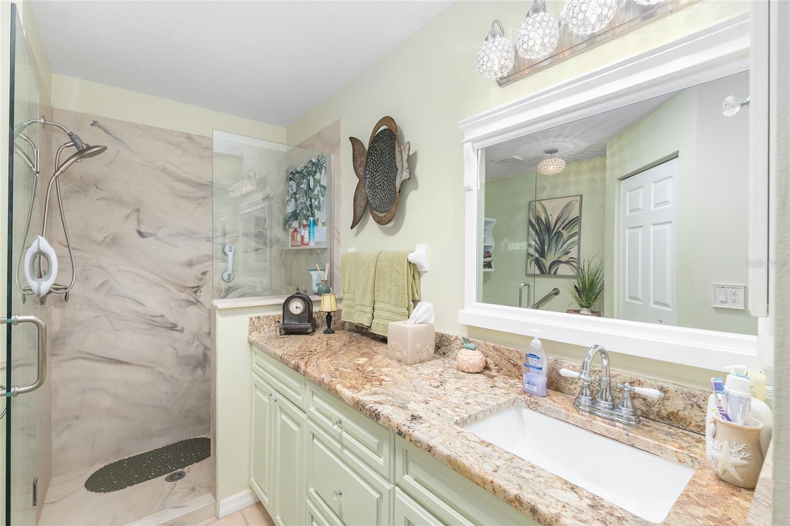 STONECREST - Residential