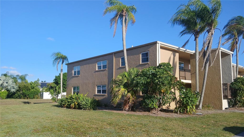 Photo of 12300 Park Boulevard #101, Seminole, FL 33772 (MLS # TB8541461)