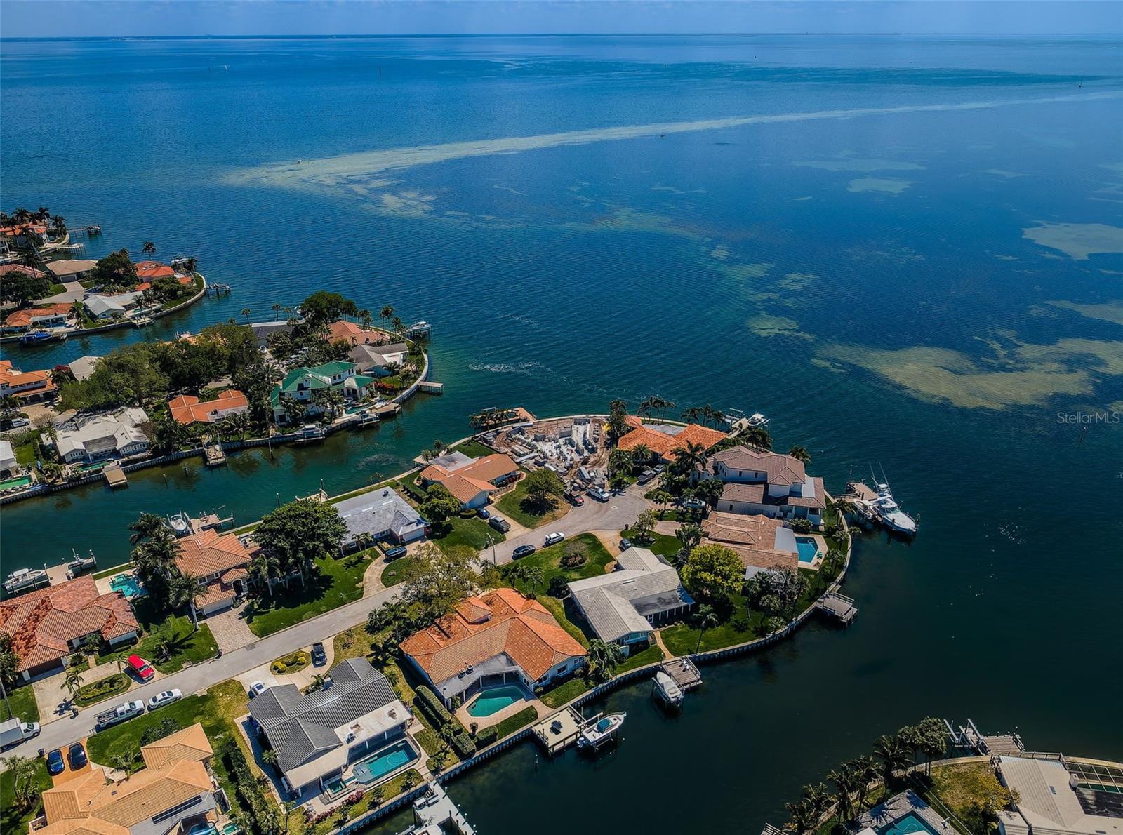 VENETIAN ISLES - Residential