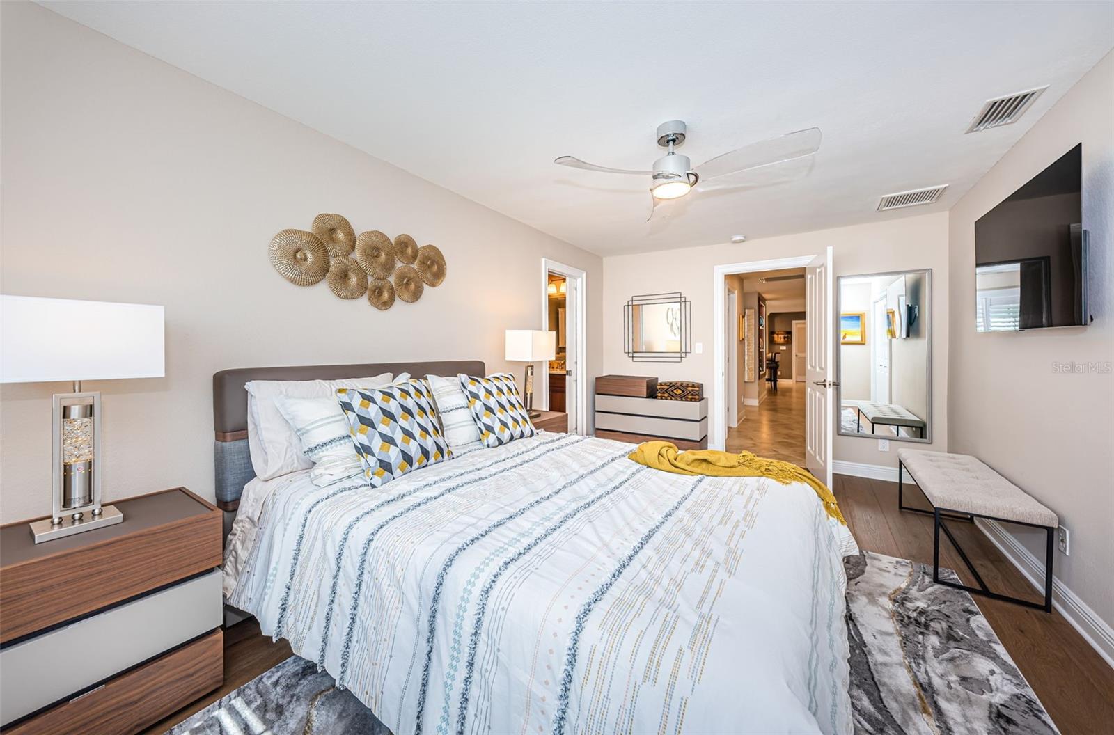 VENETIAN ISLES - Residential