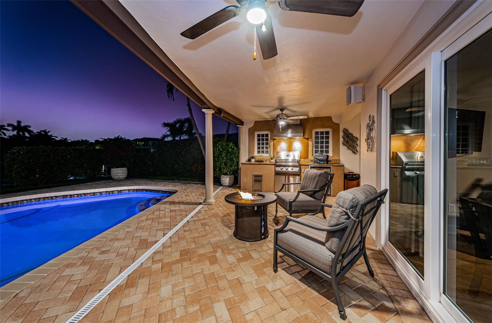 VENETIAN ISLES - Residential