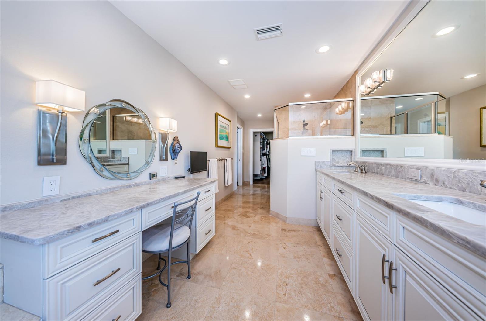 VENETIAN ISLES - Residential