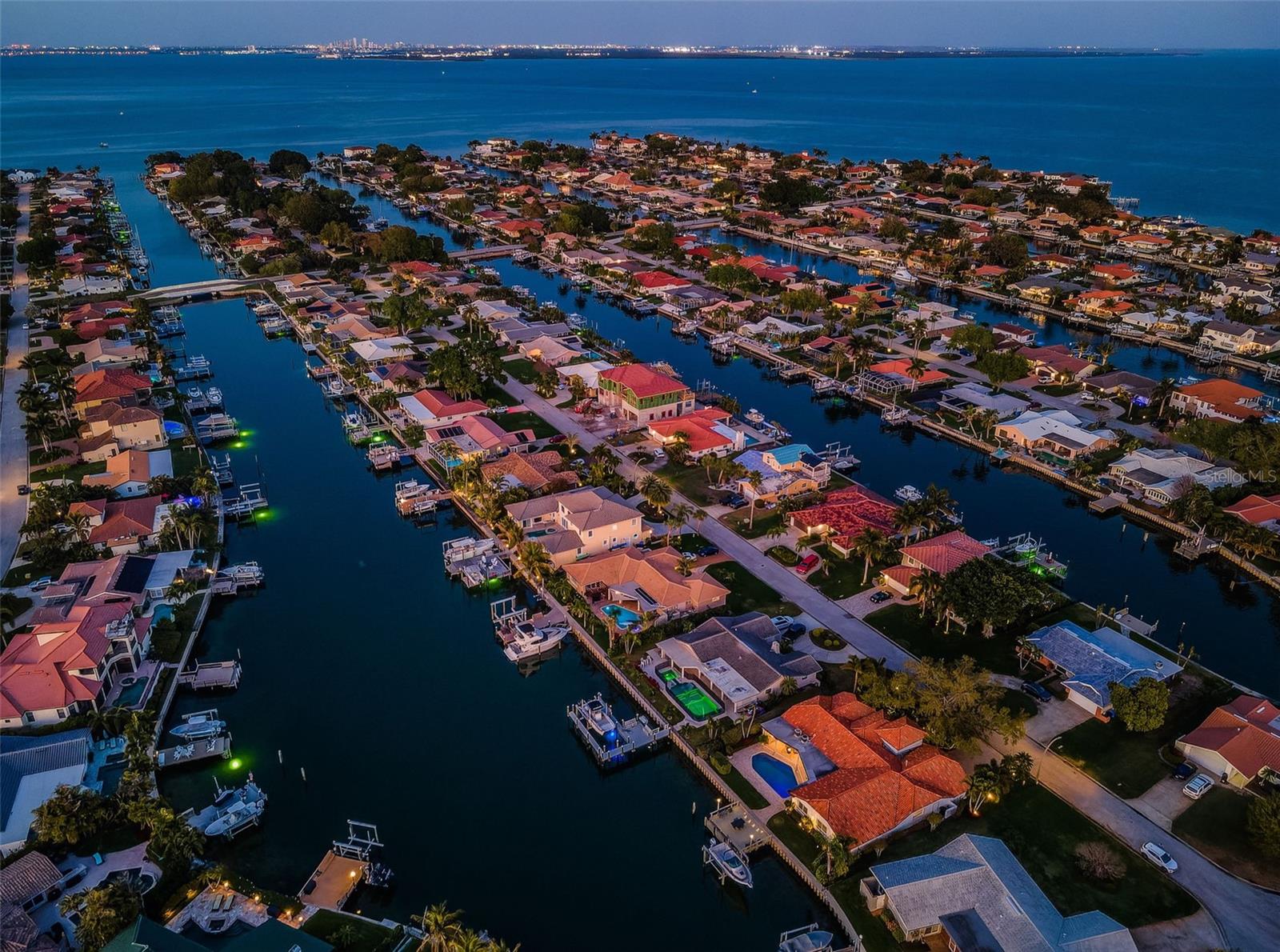 VENETIAN ISLES - Residential