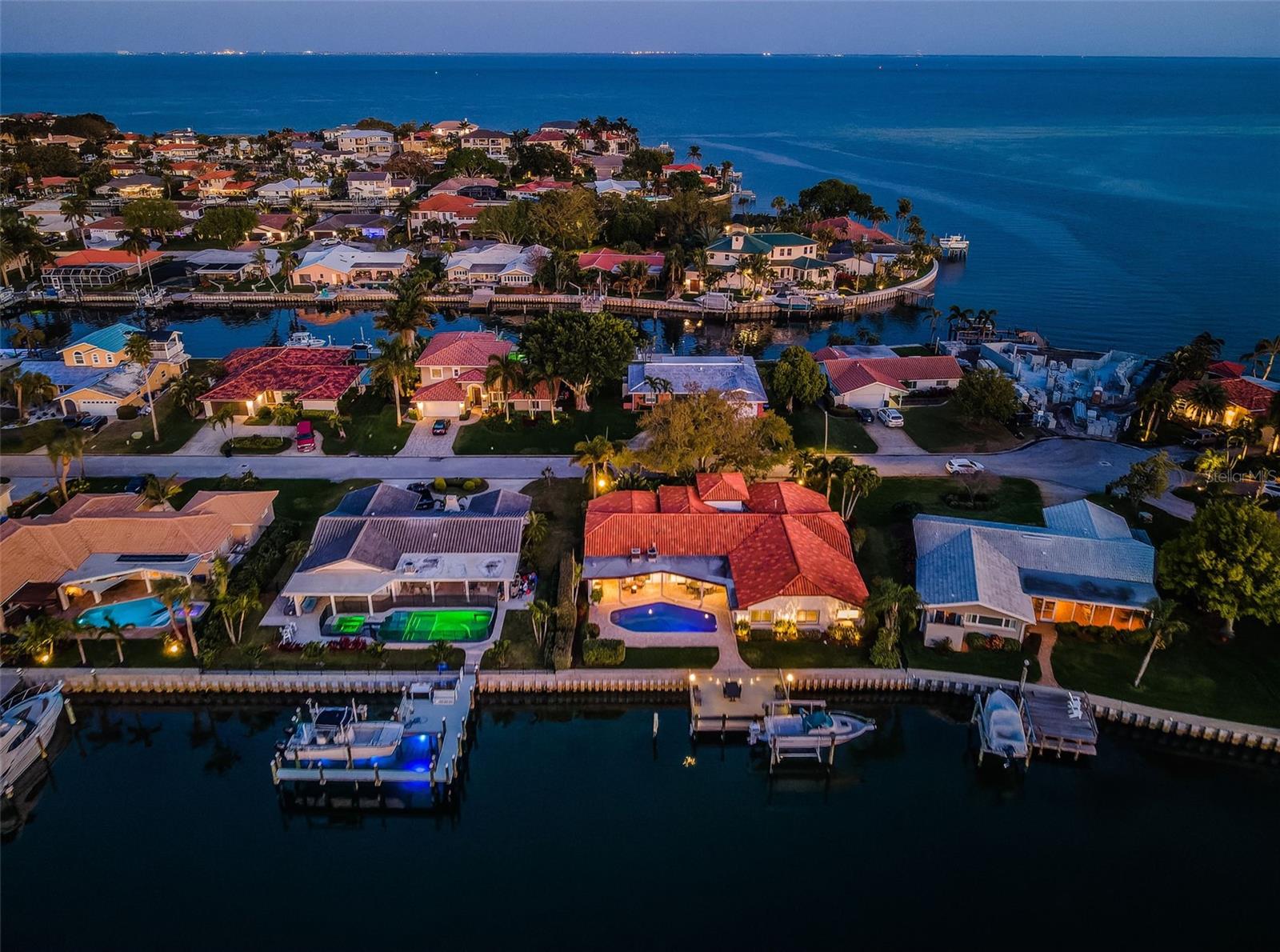 VENETIAN ISLES - Residential