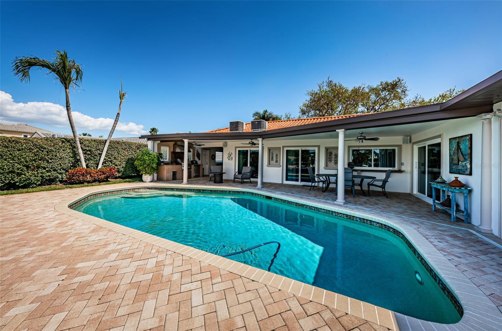 VENETIAN ISLES - Residential