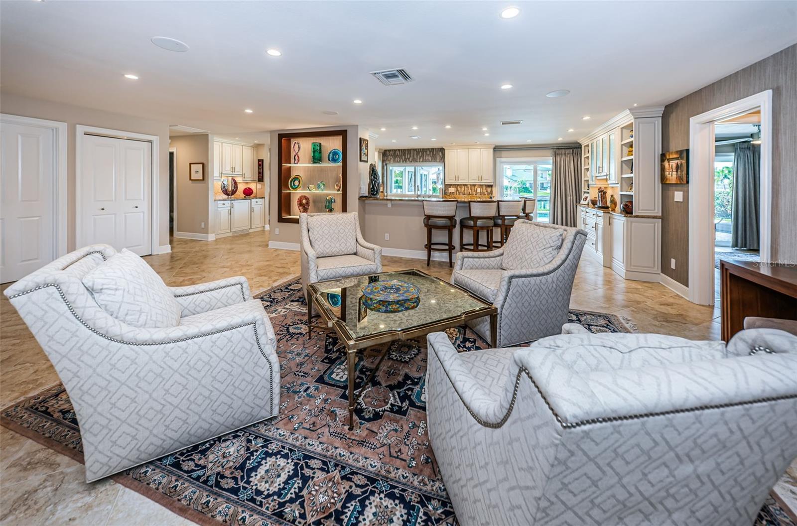 VENETIAN ISLES - Residential