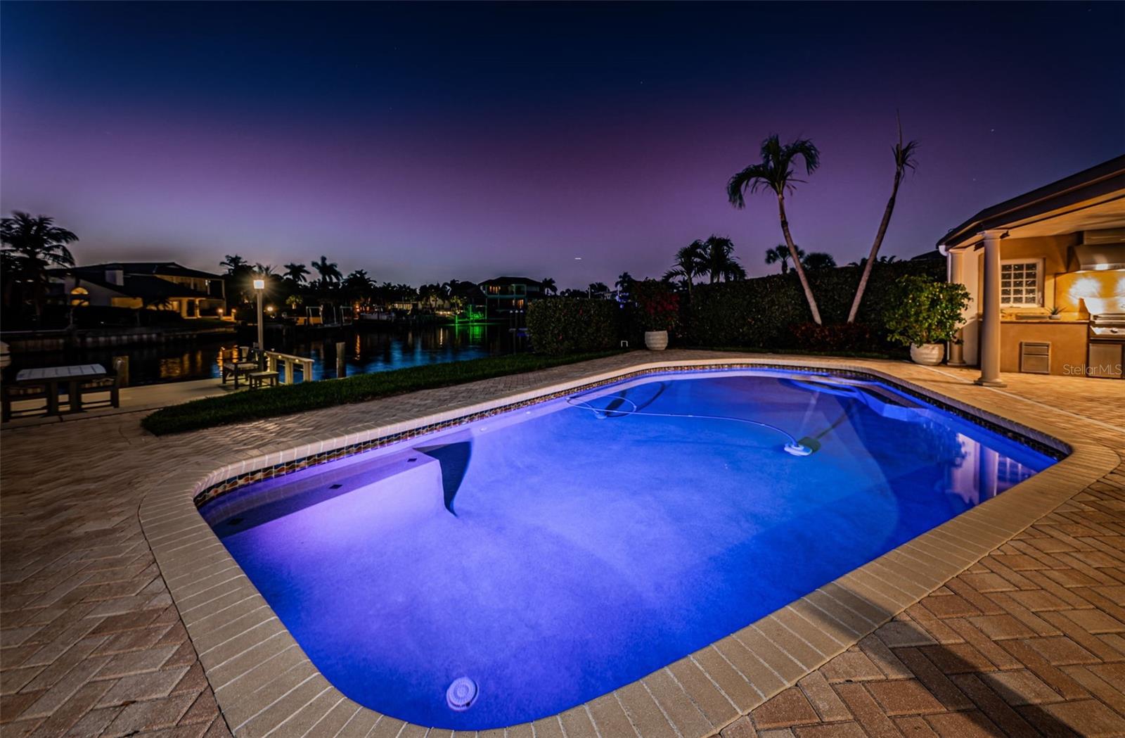 VENETIAN ISLES - Residential