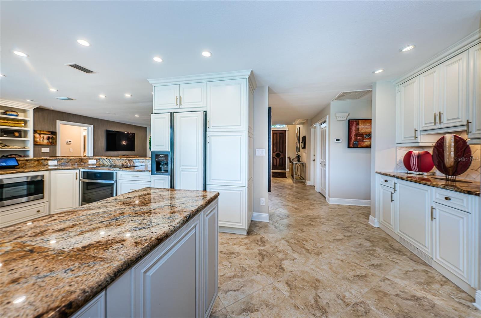 VENETIAN ISLES - Residential