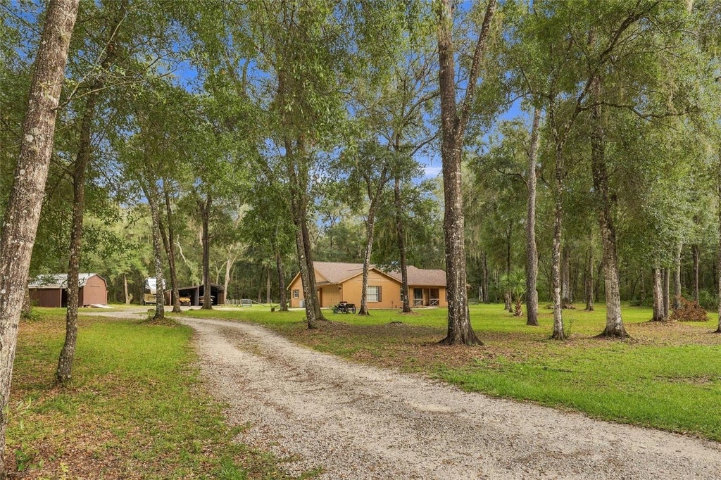 Photo of 5369 N Ironstone Terrace, Hernando, FL 34442 (MLS # TB8552438)