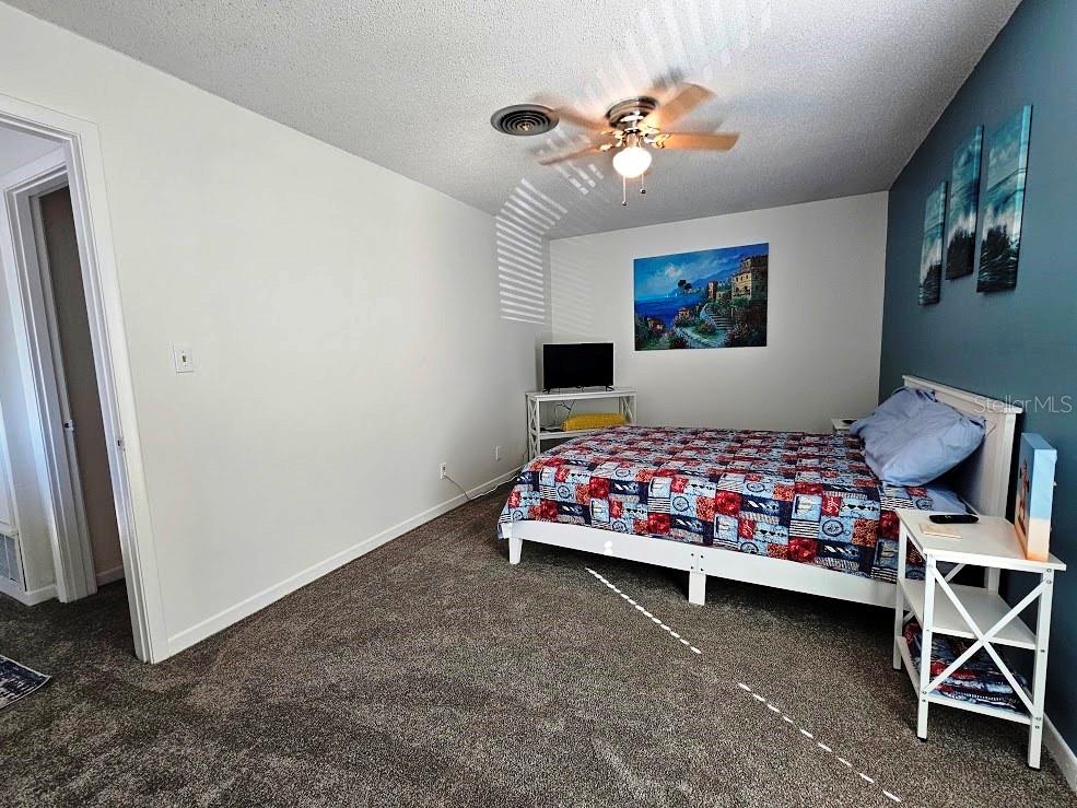 MAGNOLIA SQUARE CONDO INC - Residential