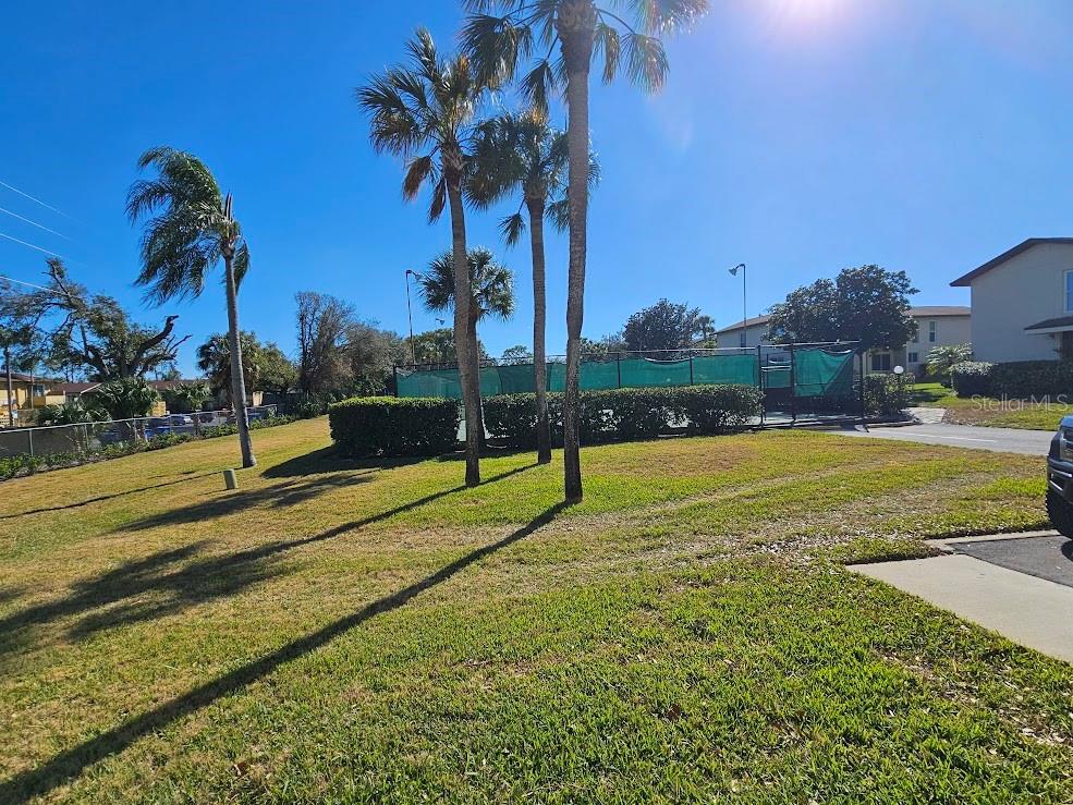 MAGNOLIA SQUARE CONDO INC - Residential