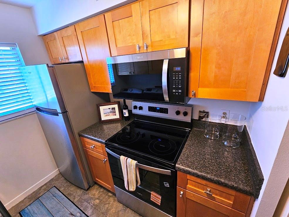 MAGNOLIA SQUARE CONDO INC - Residential