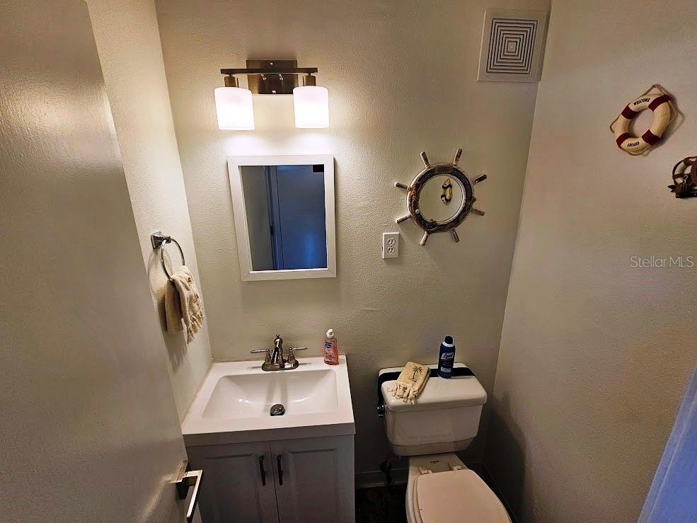 MAGNOLIA SQUARE CONDO INC - Residential