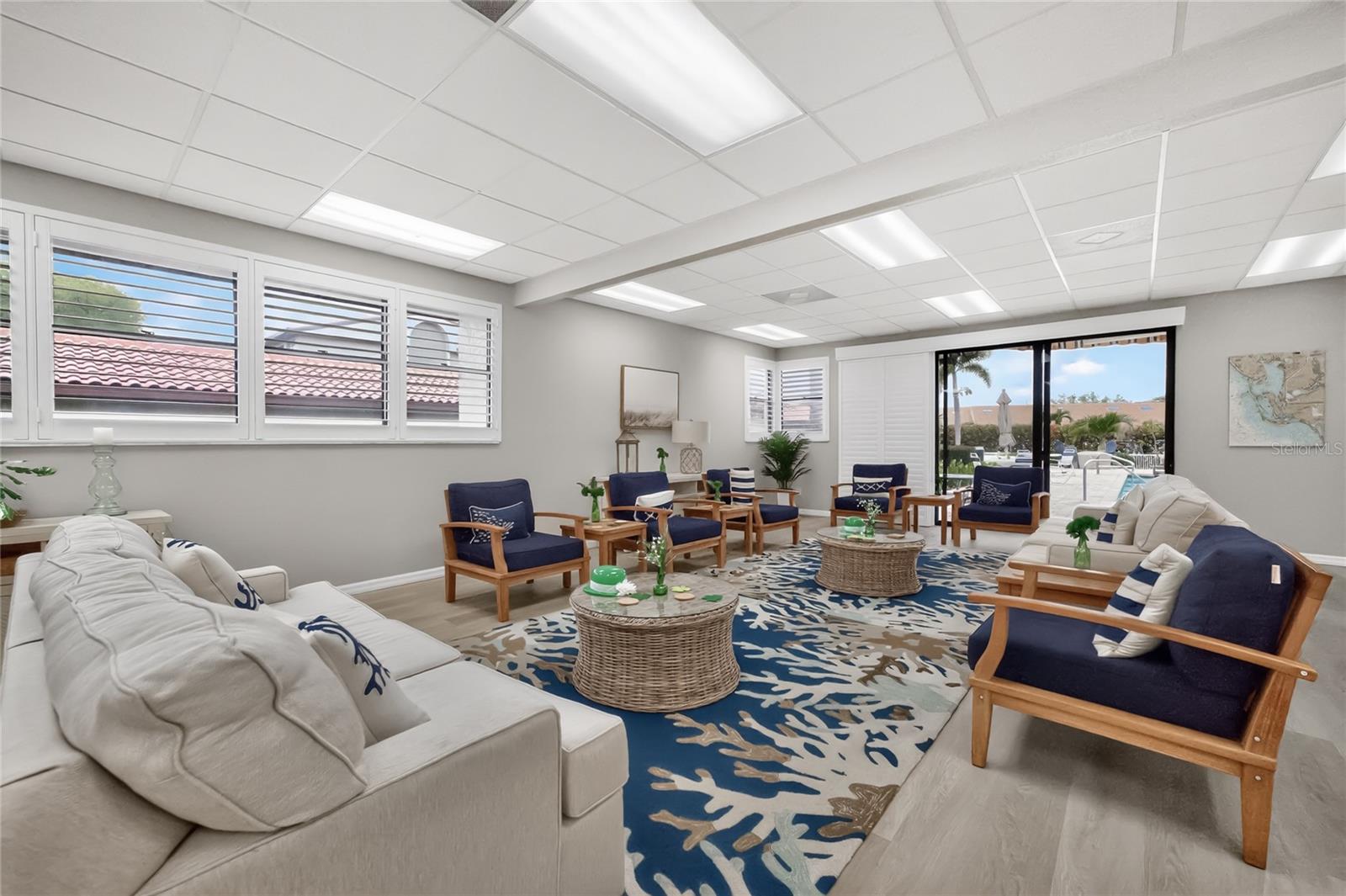 DOLPHIN CLUB PH 01 - Residential