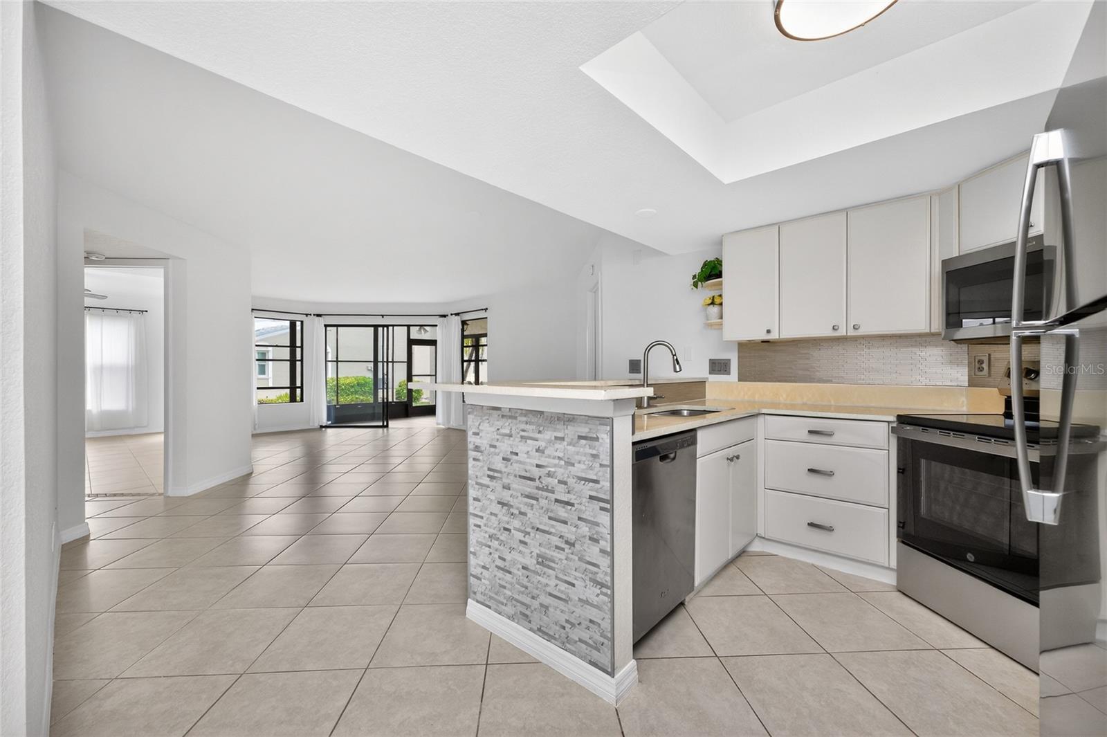 2601 W MARION AVENUE 42A