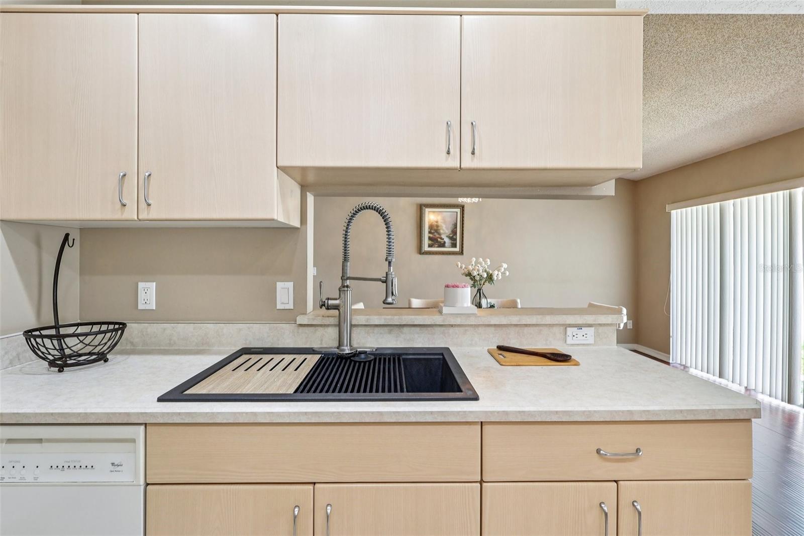 COUNTRY LANE - Residential