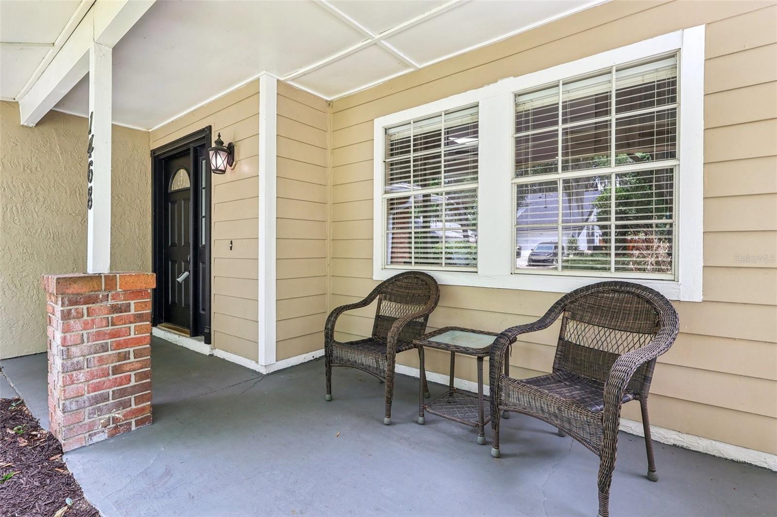 COUNTRY LANE - Residential