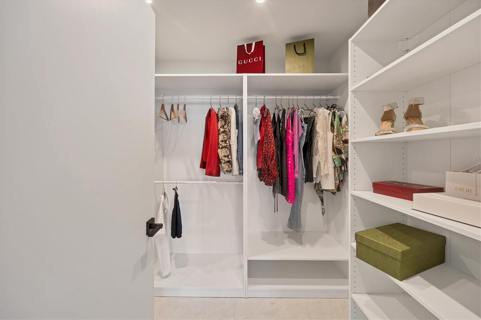 HARBOR HOUSE WEST - Residential