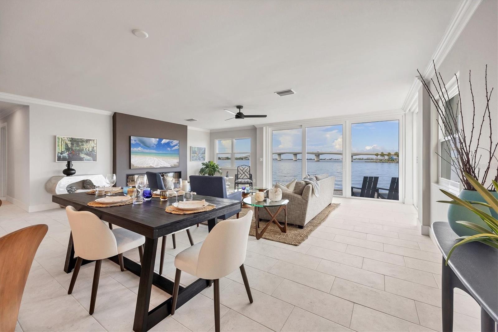 HARBOR HOUSE WEST - Residential