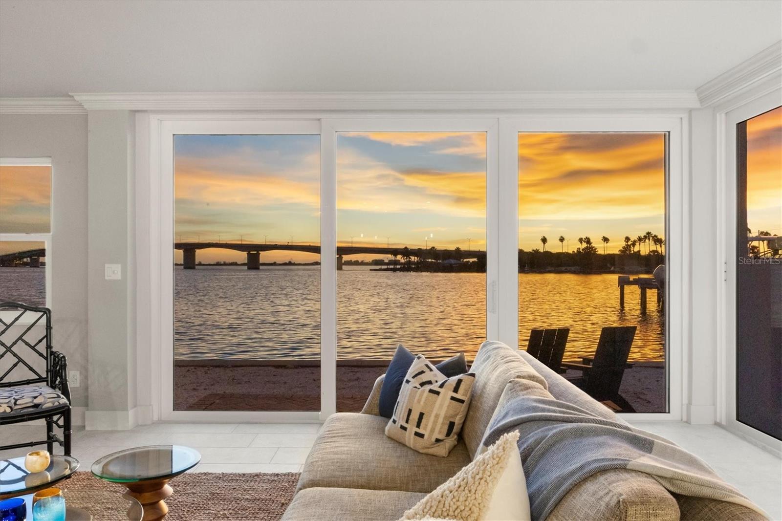 226 GOLDEN GATE POINT 12