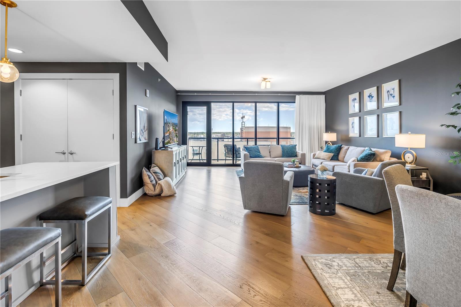 199 DALI BOULEVARD 902