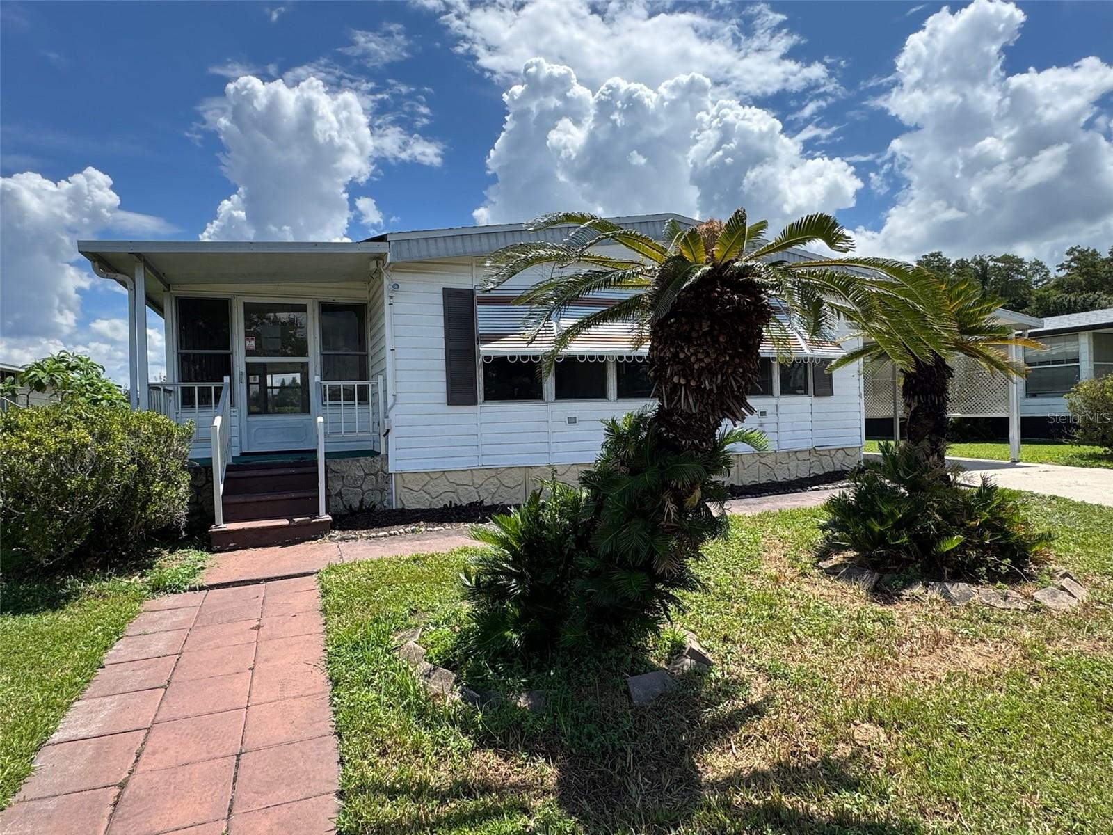 JUST LISTED: 2BR/2BA manufactured home exclusively for sale in Teka Village, a 55+ community with all the bells and whistles! This gated community is truly a hidden gem with a beautiful community center that includes a large indoor pool, planned community events and much more. The HOA maintains the grounds and amenities like luxury hotel, and it could be all yours every day! The home has an open floor plan with plenty of ambient light. Primary bedroom is big and opens to a proper bathroom vanity area and a separate shower and toilet closet. Guest bedroom and separate bath make it easy to enjoy friends from out of town.
Call today, check it out asap, this may be the perfect new home for you!