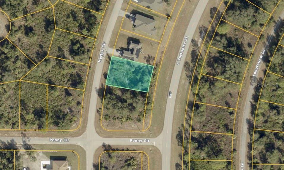Nestled in a sought-after and rapidly expanding residential area of North Port, Sarasota County, this beautiful property is the perfect spot to build your dream home. It offers a peaceful, country-like setting with the convenience of being just minutes away from restaurants, shopping centers, and a mall. Additionally, there are power lines on the street.