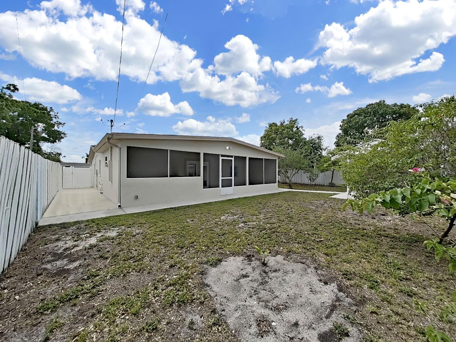 TOWNN COUNTRY PARK UN 01 - Residential
