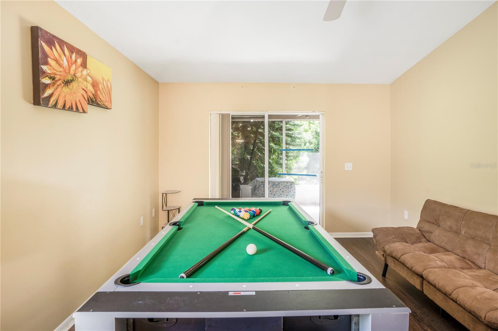 PLANTATION OAKS - Residential