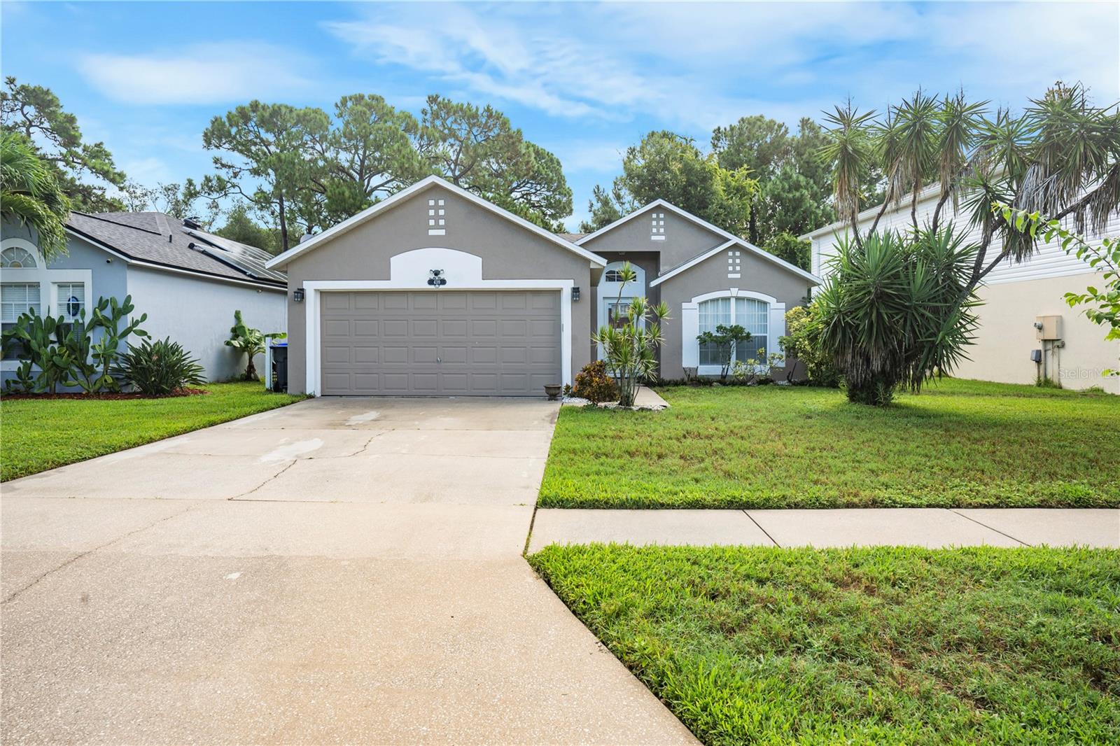 PLANTATION OAKS - Residential