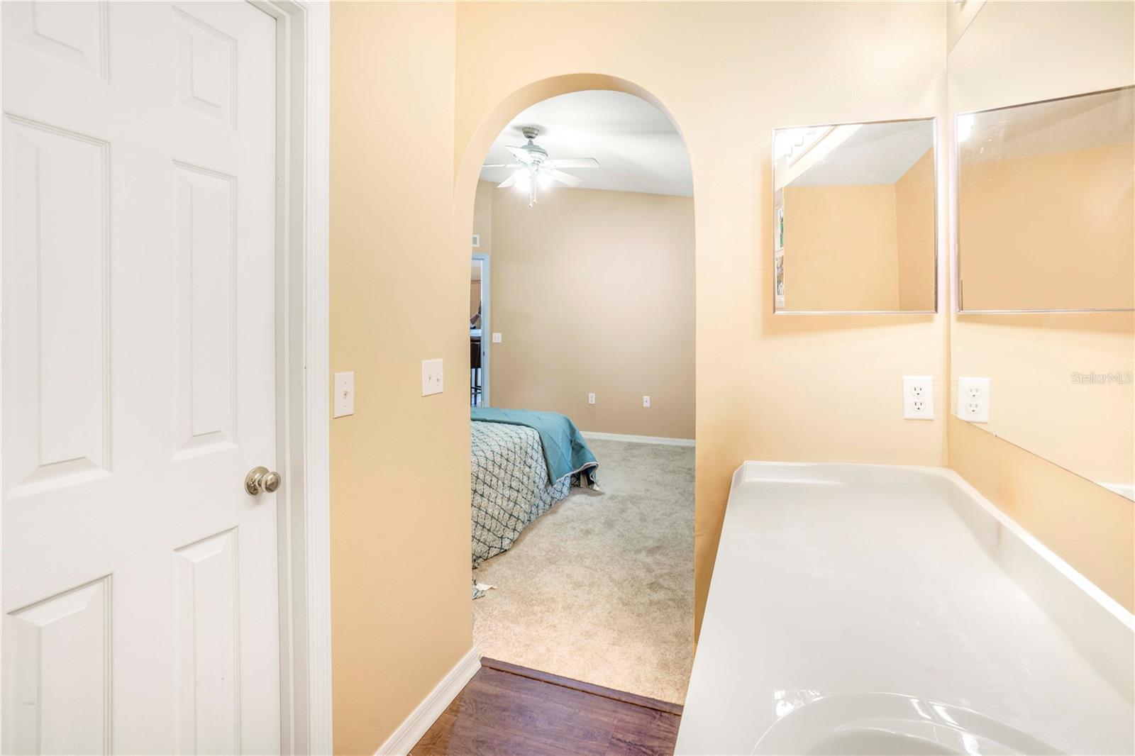 PLANTATION OAKS - Residential