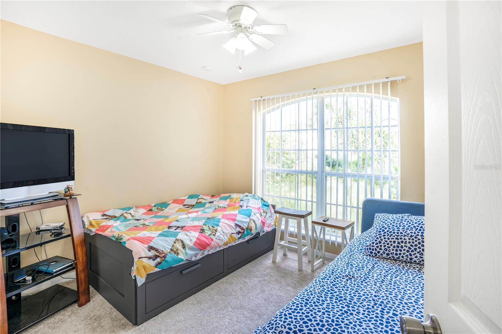 PLANTATION OAKS - Residential