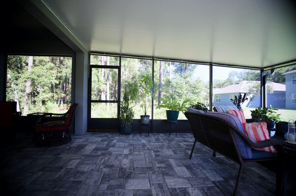 VICTORIA OAKS PH C - Residential