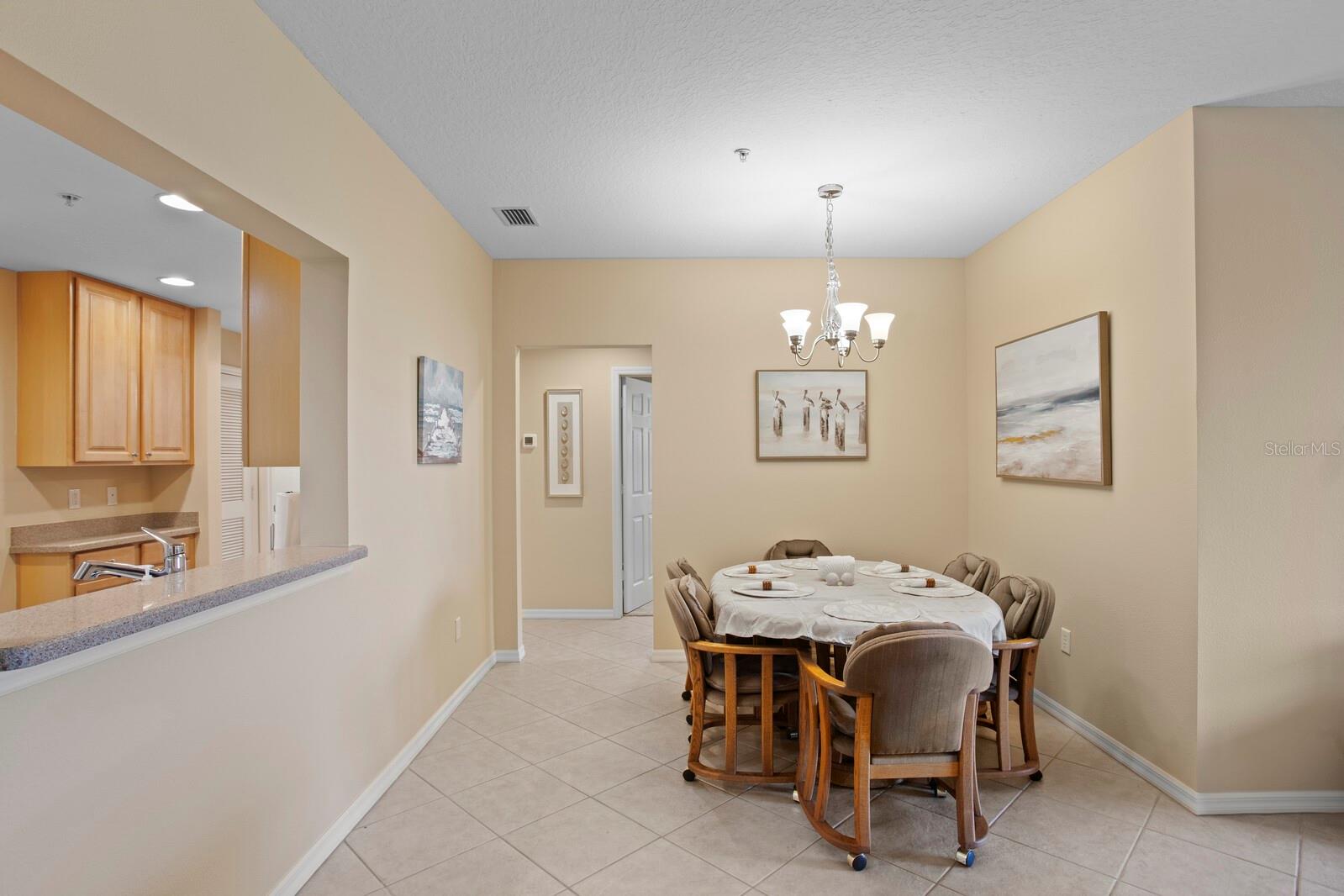 PALMA SOLA TRACE - Residential Lease