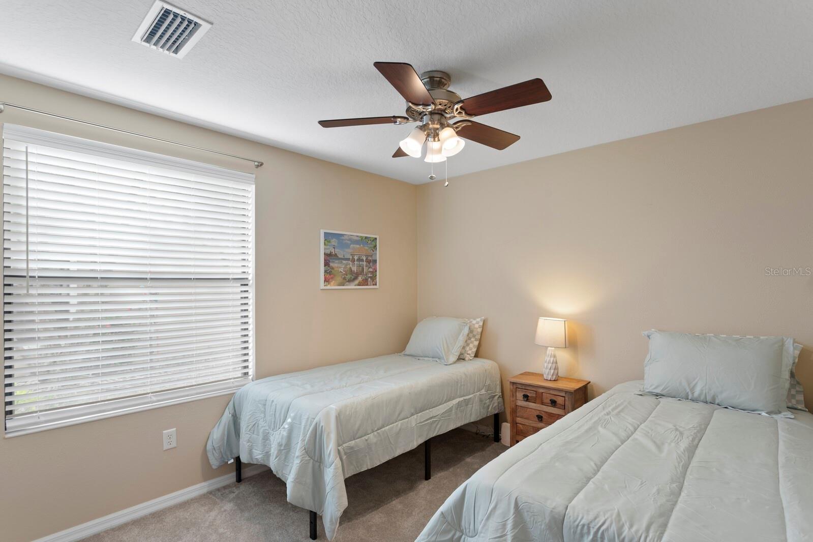 PALMA SOLA TRACE - Residential Lease