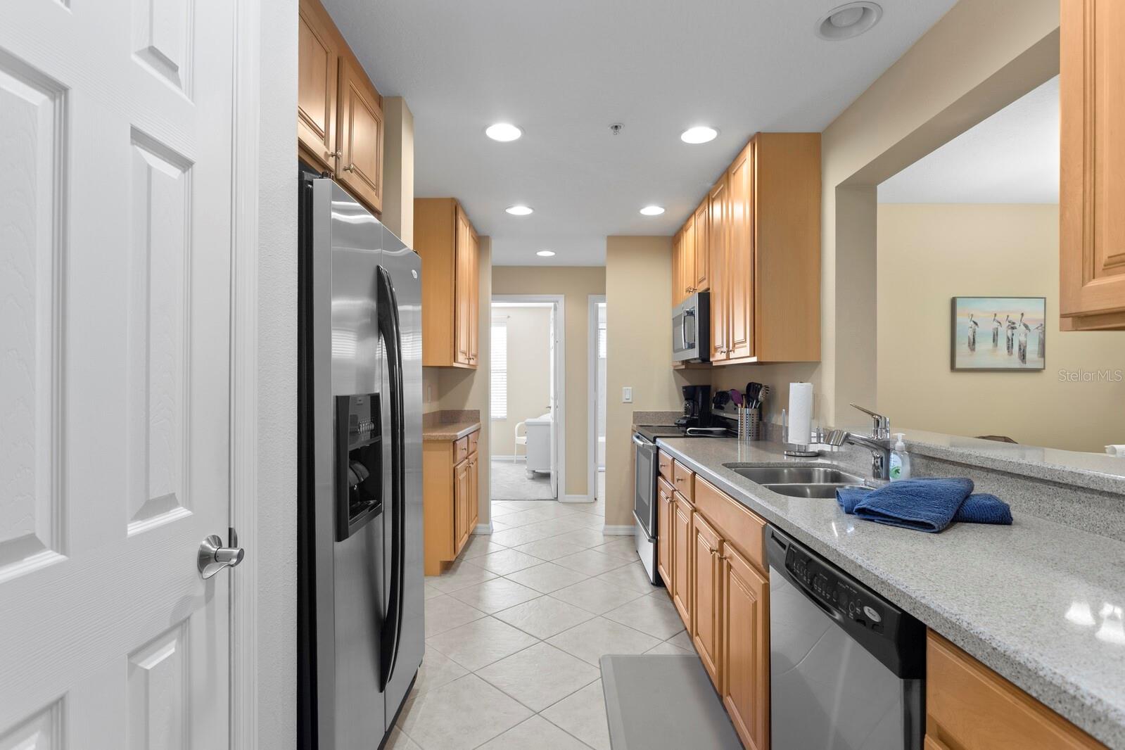 PALMA SOLA TRACE - Residential Lease