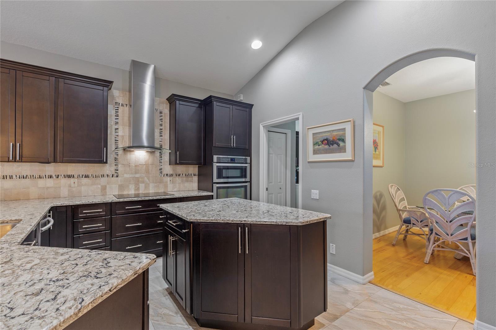 CYPRESS KNOLL - Residential